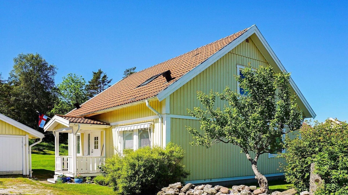 Sotenas House | 6 person holiday home in HAVSTENSSUND