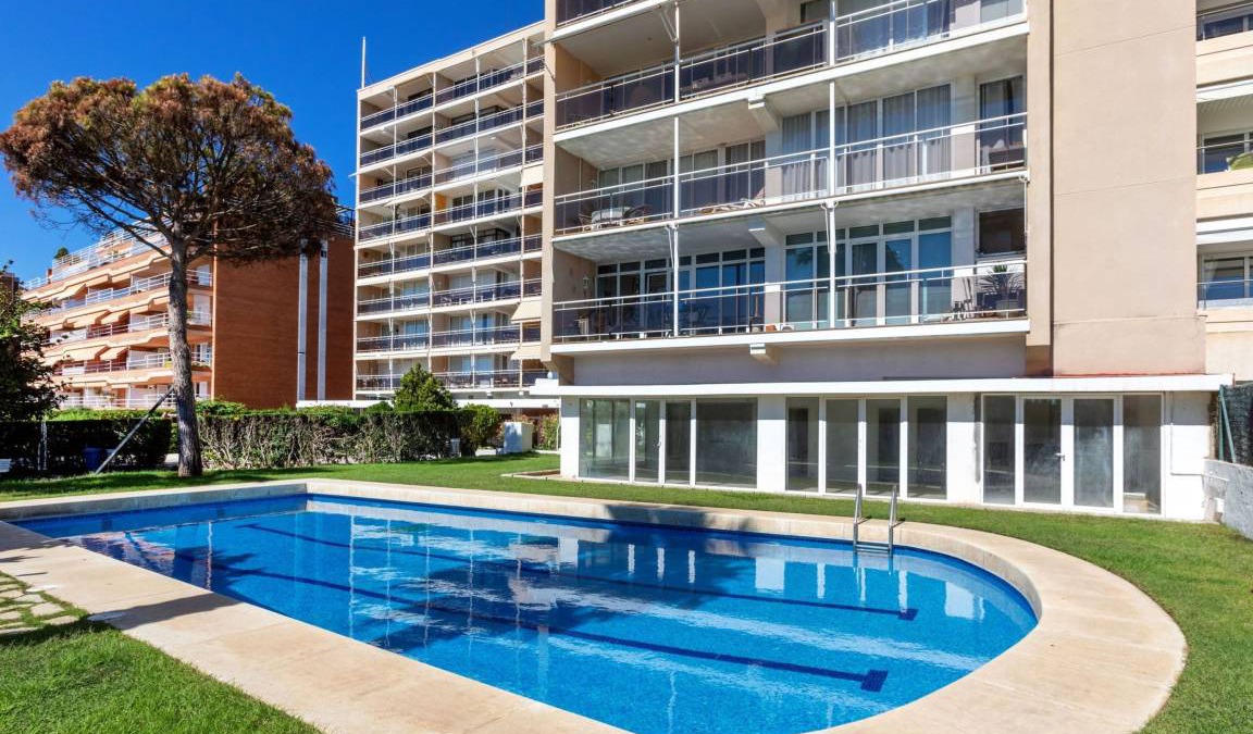 Sant Vicenc de Montalt Apartment | 60 m² Apartment ∙ 3 bedrooms ∙ 5 guests