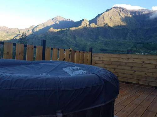 Cilaos Apartment | 60 m² Apartment ∙ 2 bedrooms ∙ 6 guests