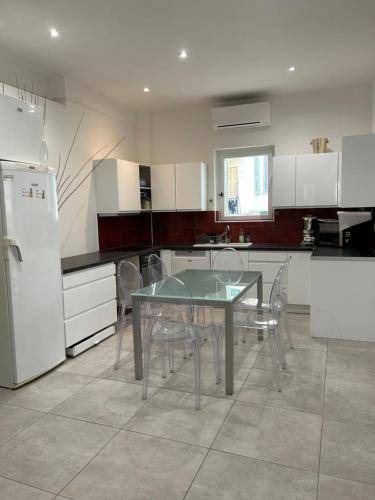 Carabacel Apartment | 60 m² Apartment ∙ 3 bedrooms ∙ 6 guests