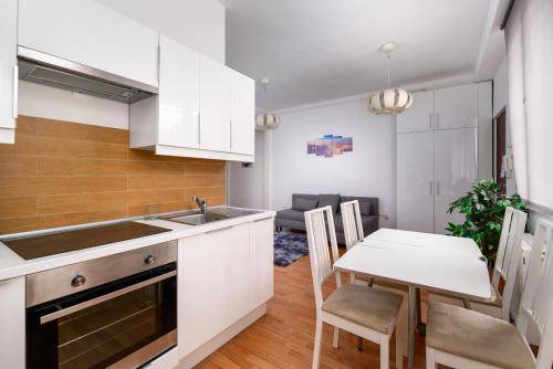 Belso-Ferencvaros Apartment | 60 m² Apartment ∙ 2 bedrooms ∙ 6 guests