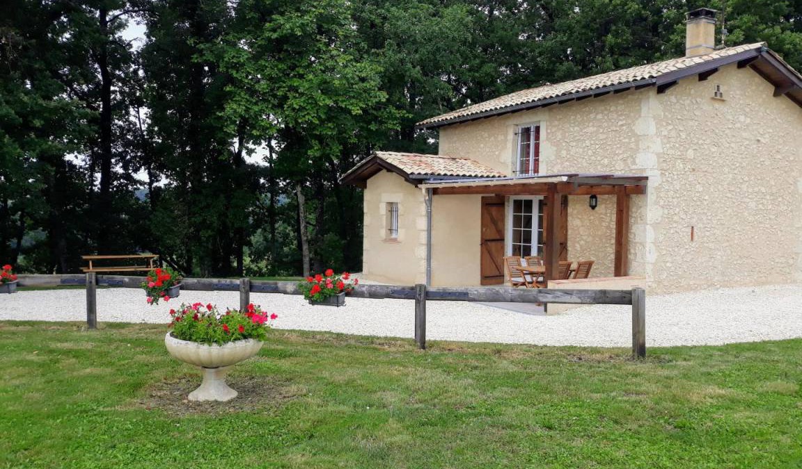 Eymet House | 60 m² Gîte ∙ 2 bedrooms ∙ 4 guests