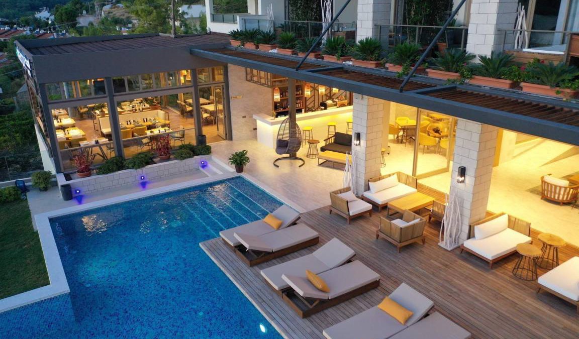 Karaoz Hotel | 60 m² Hotel ∙ 7 bedrooms ∙ 5 guests