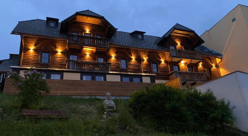 Krieglach Hotel | 60 m² Hotel ∙ 2 bedrooms ∙ 5 guests