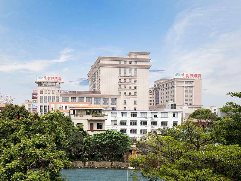 West District Hotel | 60 m² Hotel ∙ 2 bedrooms ∙ 3 guests