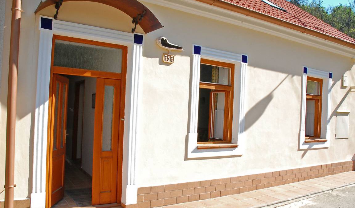 Bechyne House | 60 m² House ∙ 1 bedroom ∙ 4 guests
