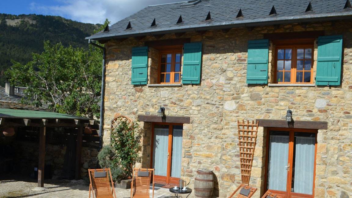 Les Angles House | 60 m² House ∙ 3 bedrooms ∙ 6 guests