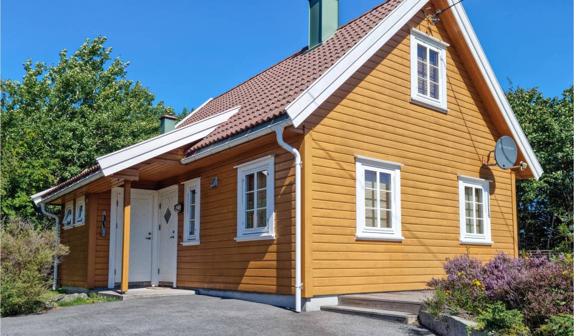 Skalevik House | 60 m² House ∙ 3 bedrooms ∙ 7 guests