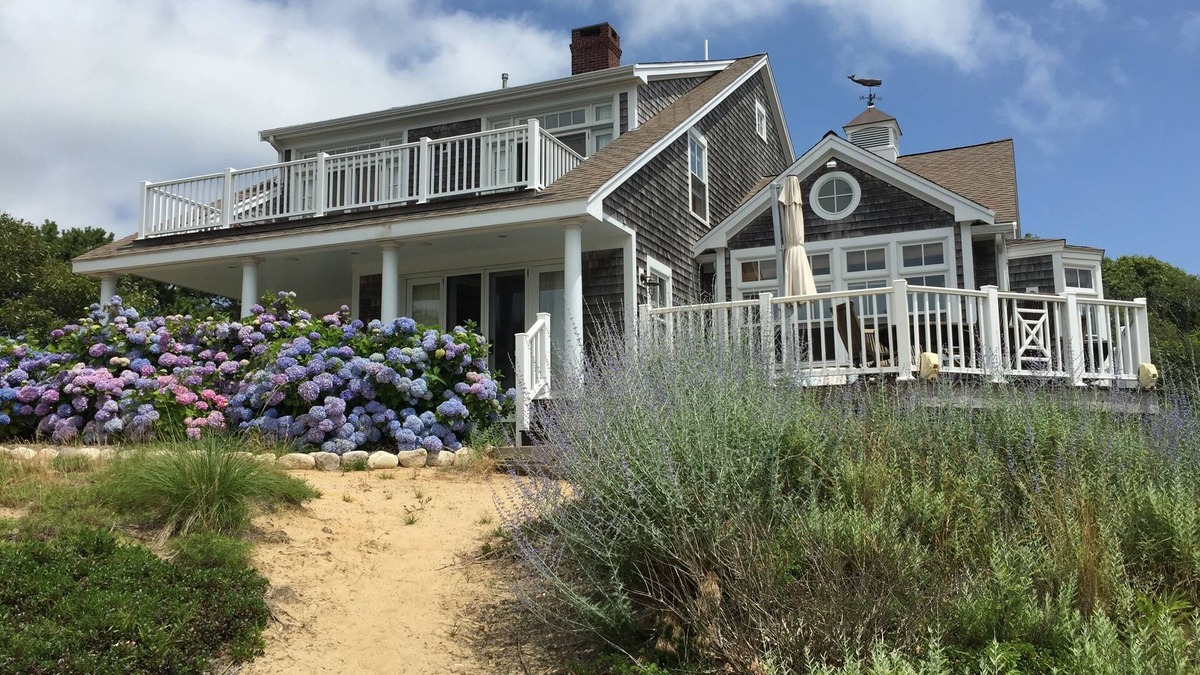 North Eastham House | 600 Feet to Private Association Cape Cod Bay Beach (2266)