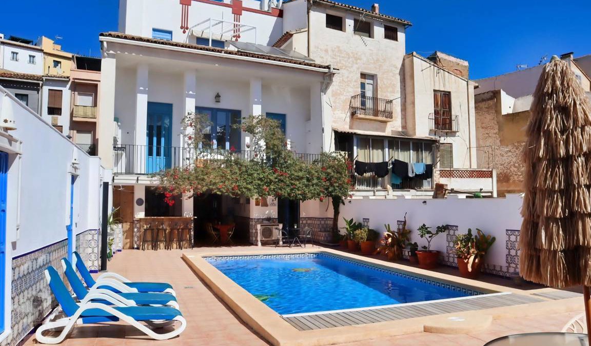 Callosa d' En Sarria Villa | 600 m² Villa ∙ 9 bedrooms ∙ 16 guests