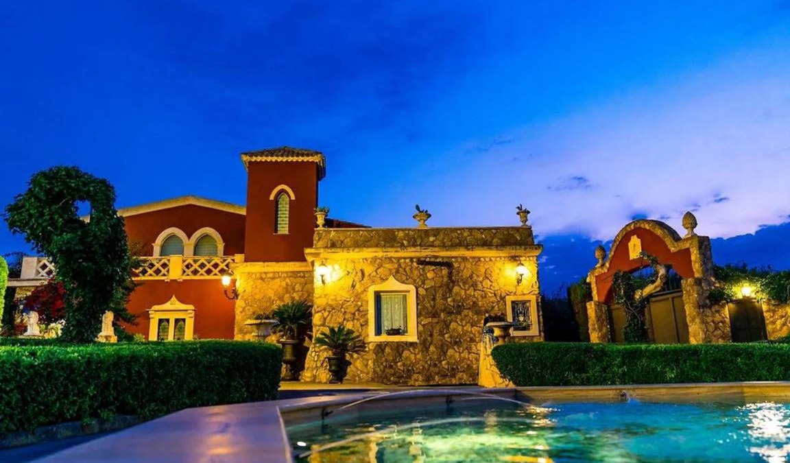 Brucoli Villa | 600 m² Villa ∙ 5 bedrooms ∙ 10 guests