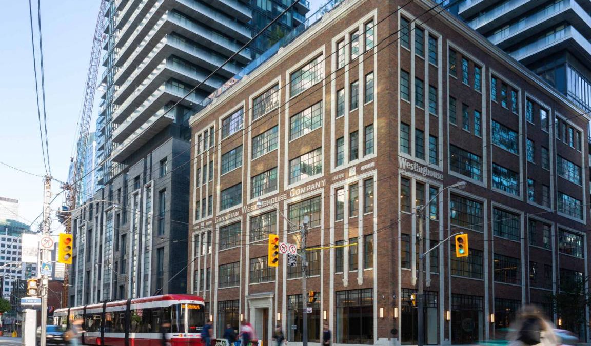 Toronto Entertainment District Hotel | 62 m² Hotel ∙ 2 bedrooms ∙ 127 guests