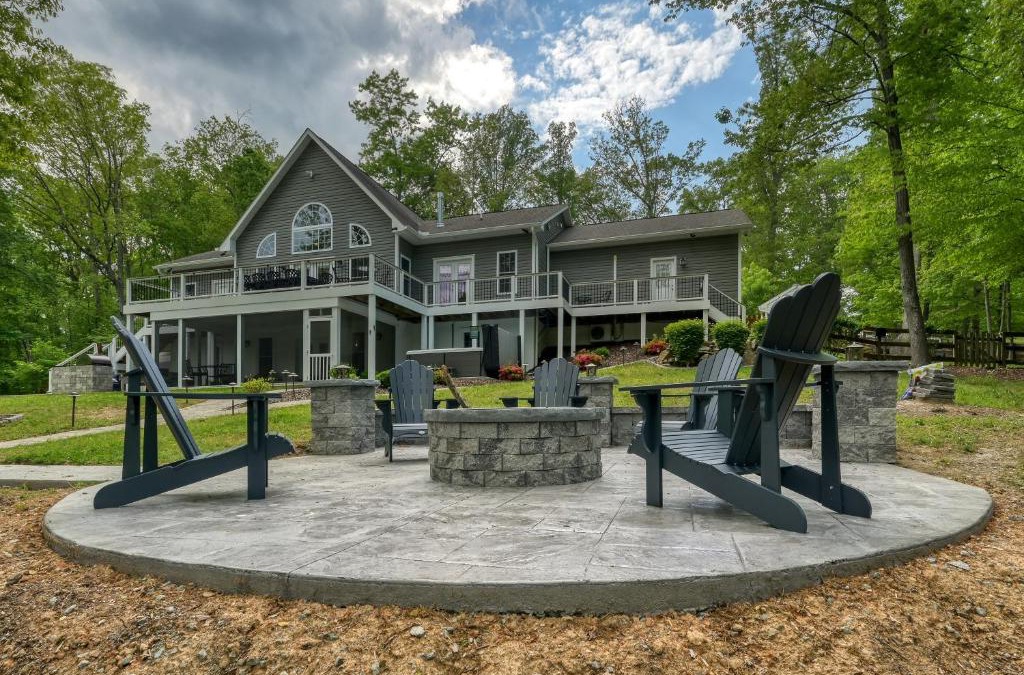 Morgan II House | 6203 Bills Road