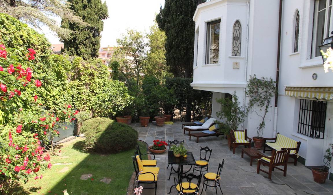 Imperia Villa | 630 m² Villa ∙ 6 bedrooms ∙ 10 guests