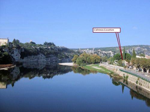Saint-Martin-d'Ardeche Apartment | 65 m² Apartment ∙ 3 bedrooms ∙ 7 guests