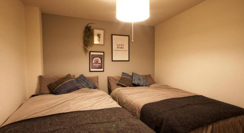Nishi Ward Apartment | 65 m² Apartment ∙ 2 bedrooms ∙ 8 guests