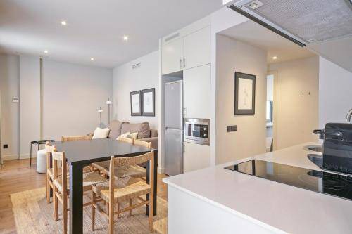 Barceloneta Apartment | 65 m² Apartment ∙ 3 bedrooms ∙ 6 guests