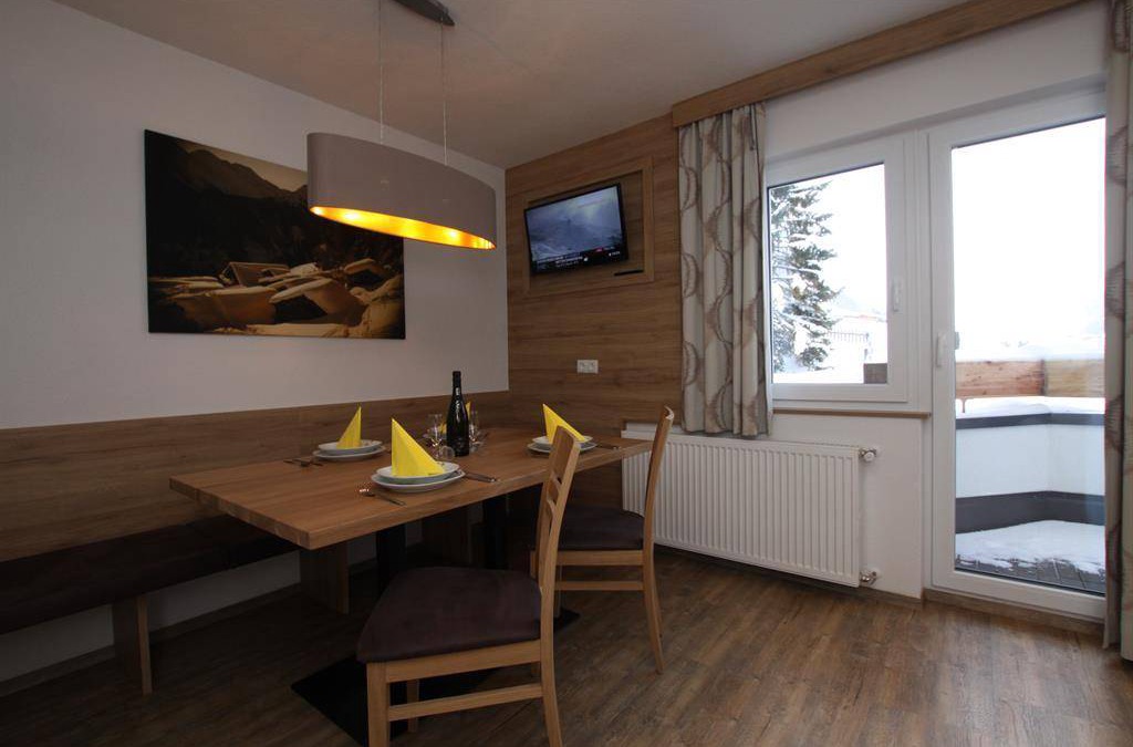 Paznaun Apartment | 65 m² Apartment ∙ 1 bedroom ∙ 6 guests