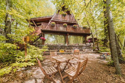 Nicolosi Ski Chalet | 65 m² Chalet ∙ 3 bedrooms ∙ 8 guests