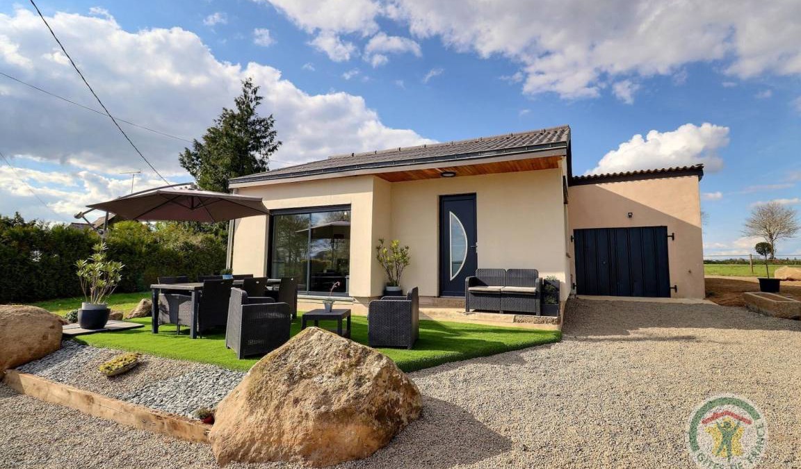 Parigne House | 65 m² Gîte ∙ 2 bedrooms ∙ 4 guests