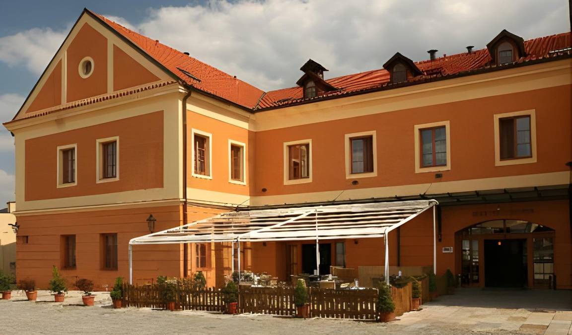 Tabor Hotel | 65 m² Hotel ∙ 127 guests