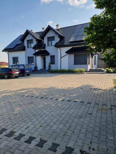 Lodz Voivodeship Apartment | 65 m² Serviced apartment ∙ 2 bedrooms ∙ 6 guests