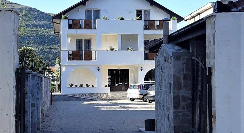 Trebinje Hotel | 66 m² Hotel ∙ 2 bedrooms ∙ 5 guests