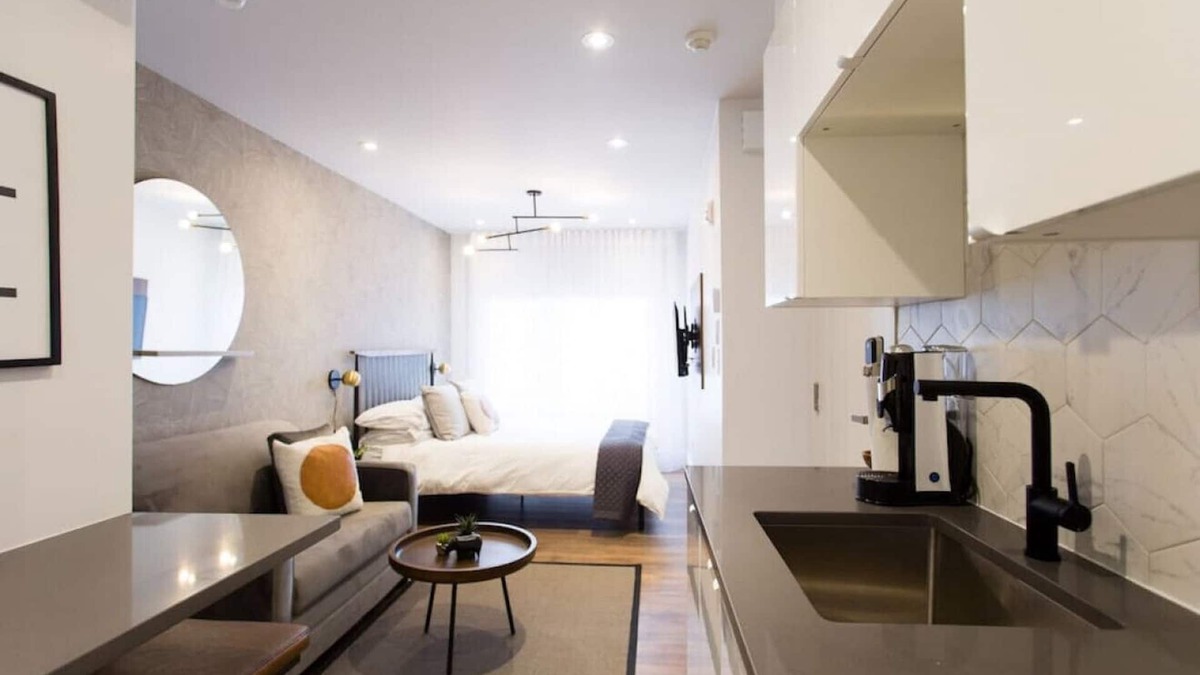 Little Italy Apartment | 6768 - 403 · The Santamaria Golden Palms Studio by Den Stays