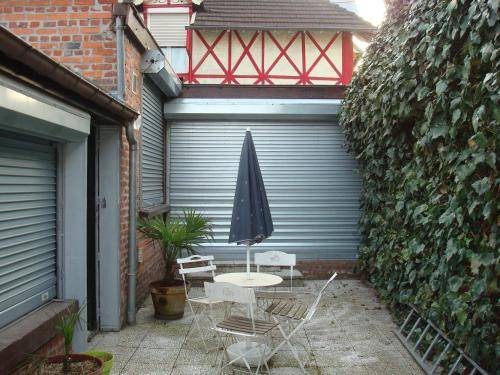Faubourg de Bethune Apartment | 68 m² Apartment ∙ 3 bedrooms ∙ 4 guests