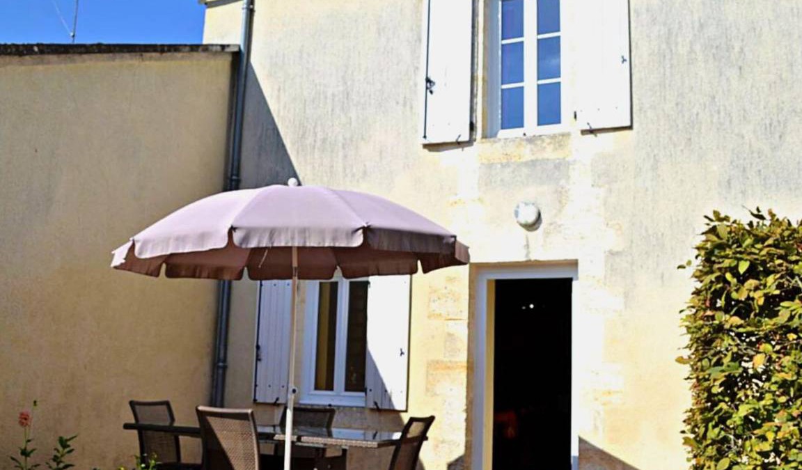 Salles-Lavalette Cottage | 68 m² Cabin ∙ 1 bedroom ∙ 4 guests