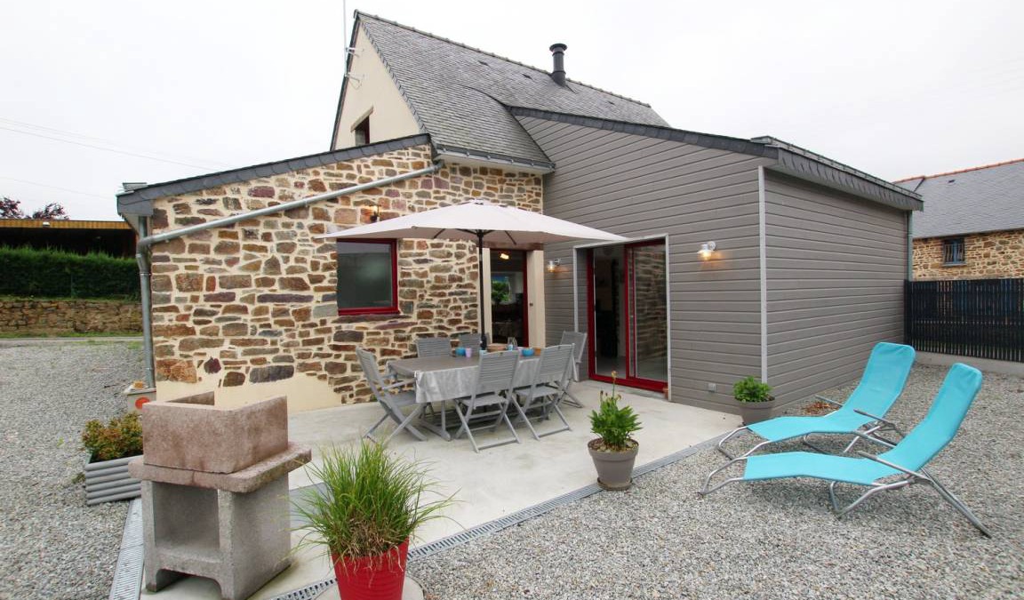 Neant-sur-Yvel House | 68 m² Gîte ∙ 2 bedrooms ∙ 4 guests