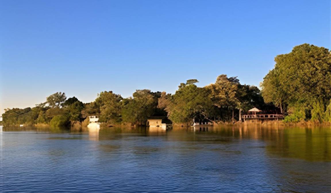 Mahango Cabin | 68 m² Lodge ∙ 6 guests