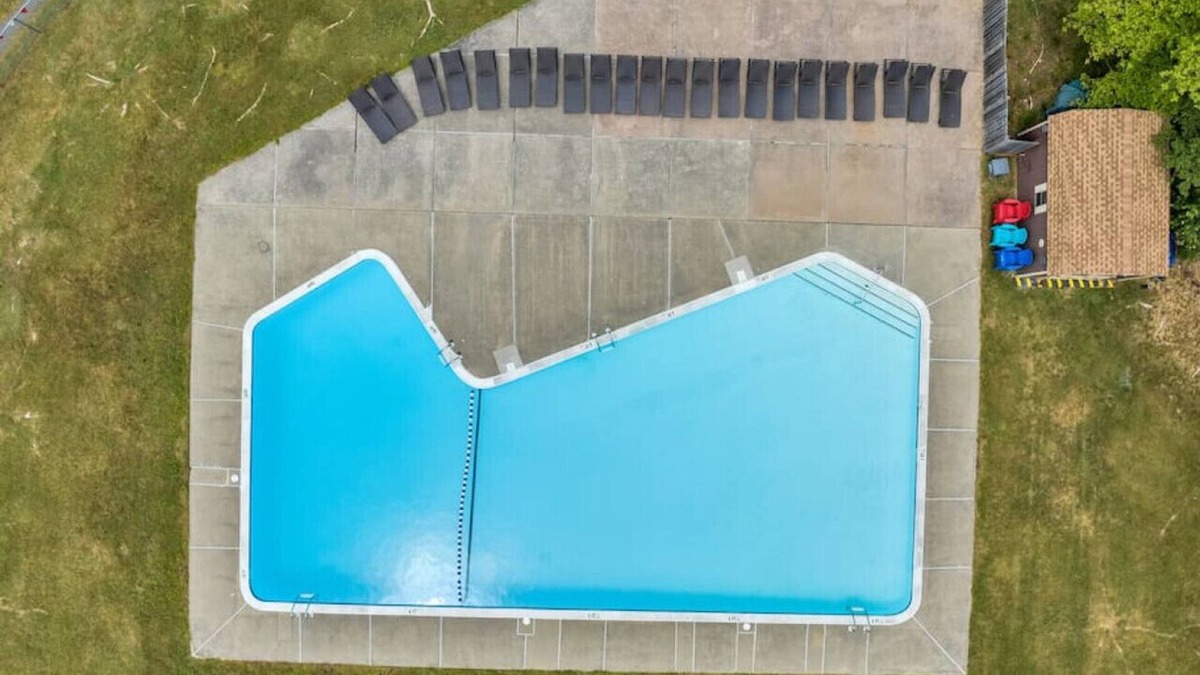Long Pond Apartment | 6BR | Fire Pit, Games, Theater Room + EV Charger