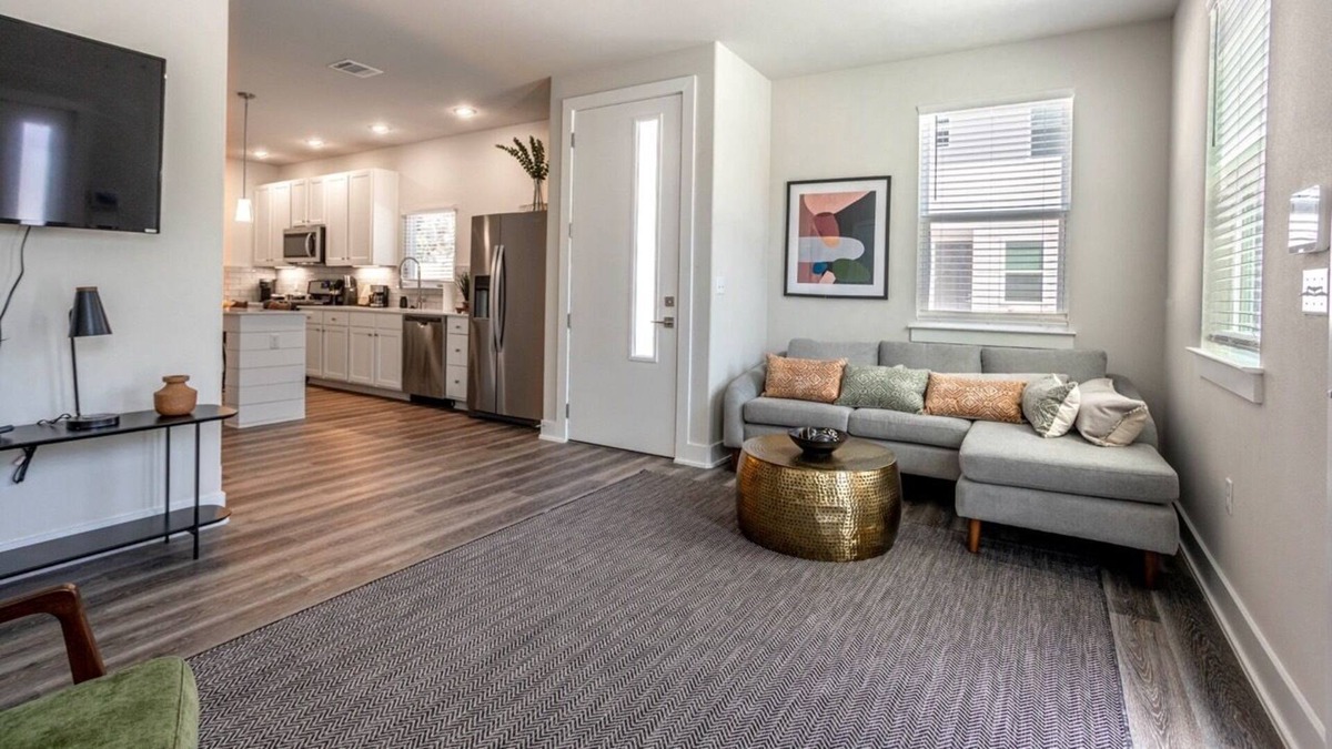North University House | 6BRM Brand-New Gem Triplex