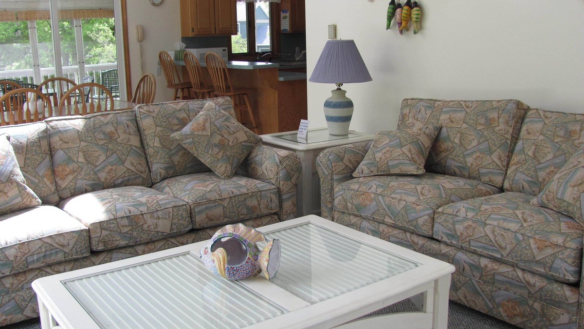 Charlestown House | 7/26-8/02 and 8/16-8/23 Still Available!