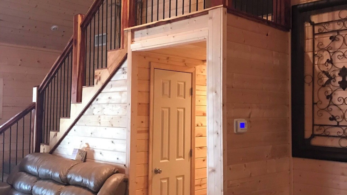 Higden Cabin | 7 Bed 2 Bath walk to the lake