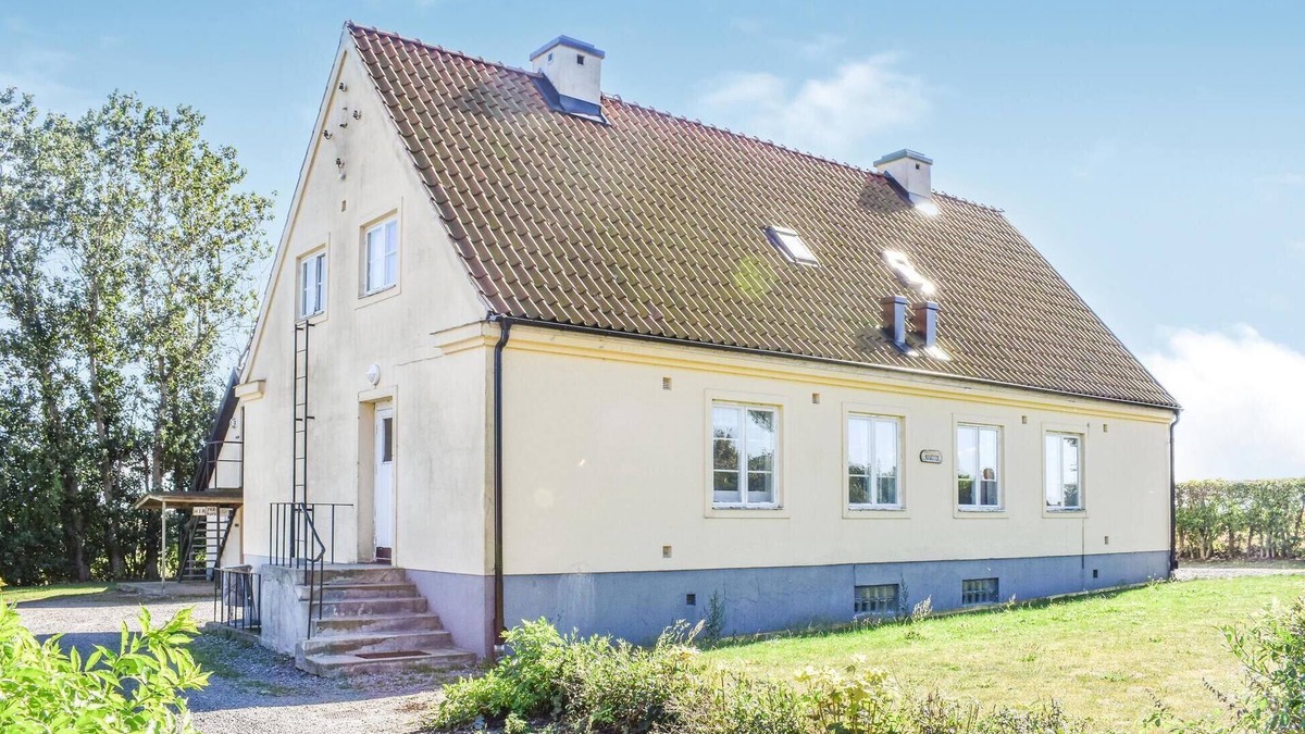Tomelilla House | 7 bedroom awesome home in Tomelilla