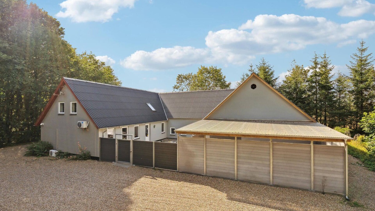 Sonder Omme House | 7 bedroom stunning home in Sønder Omme