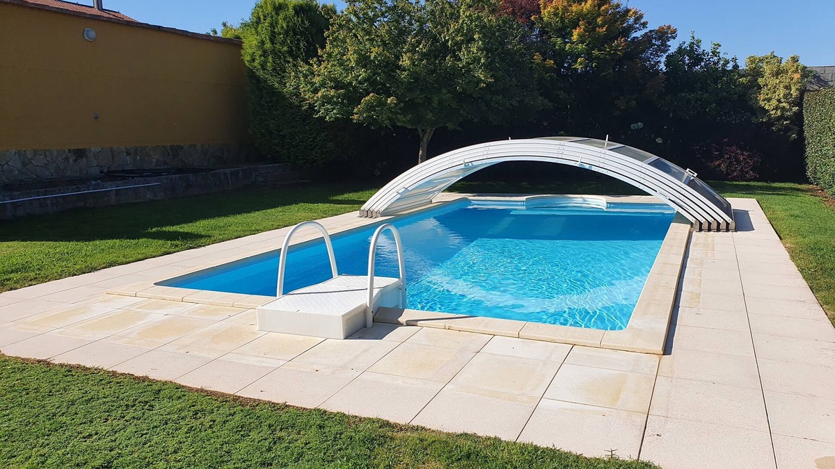 A Brea Villa | 7 bedroom villa in Santiago