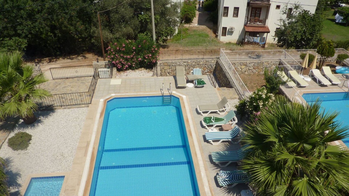 Fethiye Villa | 7 bedroomed detached villa with pool