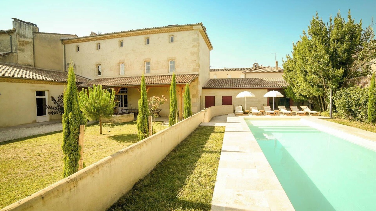 Gontaud Cottage | 7 bedrooms - 7 bathrooms.1h from Bordeaux. Heated pool