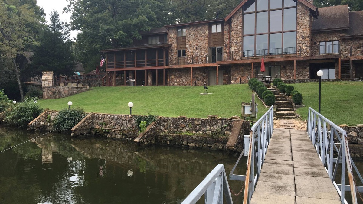 Osage Beach House | 7 BR, 7 BA, Lakefront Estate, Private Pool and Dock - plus new pickleball court