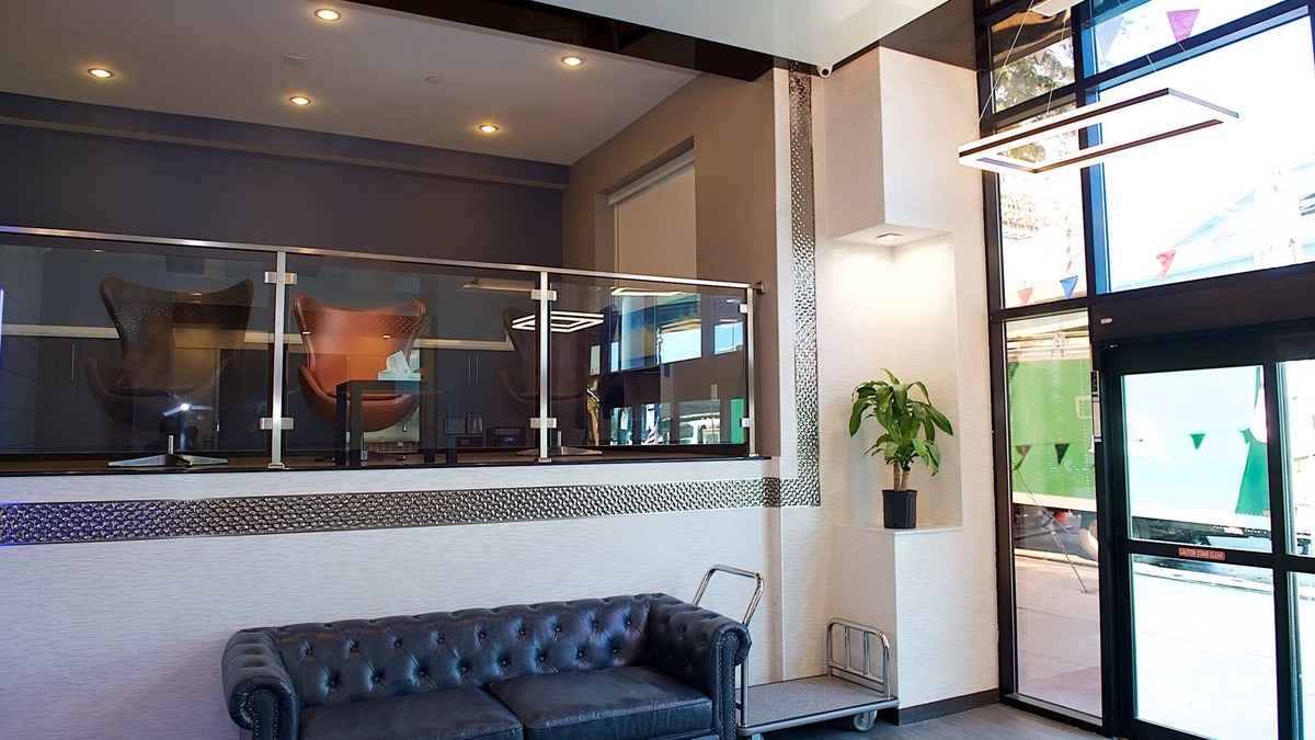 Castle Hill Hotel | 7 Days Hotel Bronx
