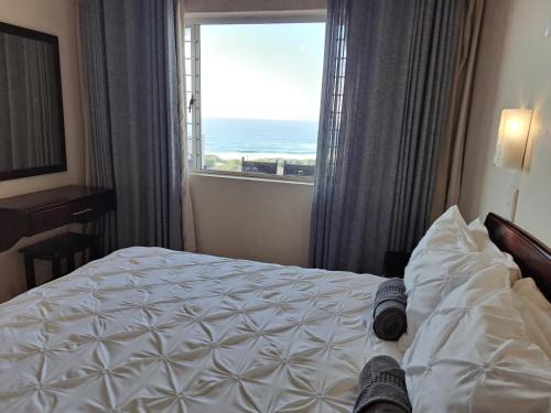 Illovo Beach Apartment | #7 Illovo Views