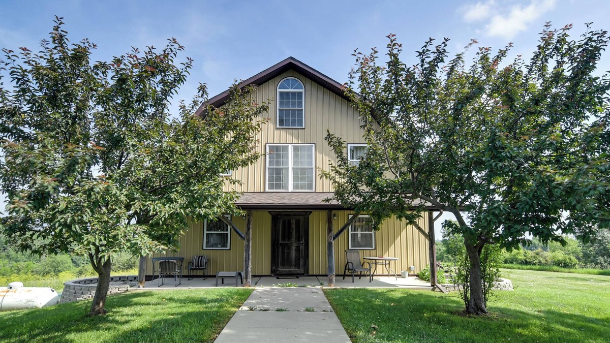 Union County House | 7 Mi to Afton Lake: ‘The Barn’ Secluded Retreat