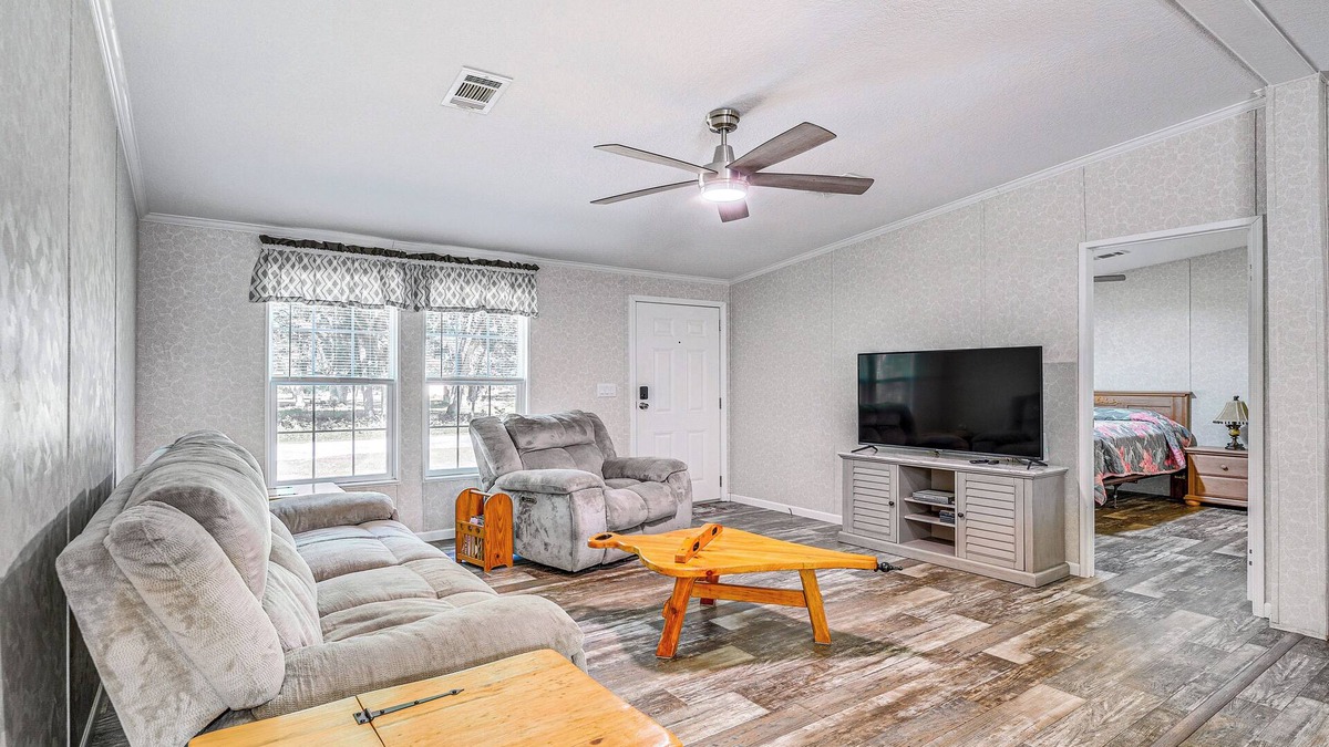 Citrus Springs House | 7 Mi to Crystal River: Home w/Yard & Fire Pit!