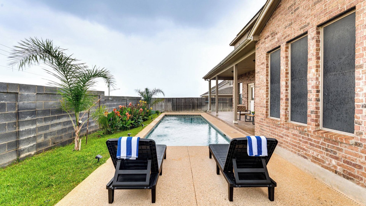 Bonanza House | 7 Mi to Lake Casa Blanca: Laredo Family Home!