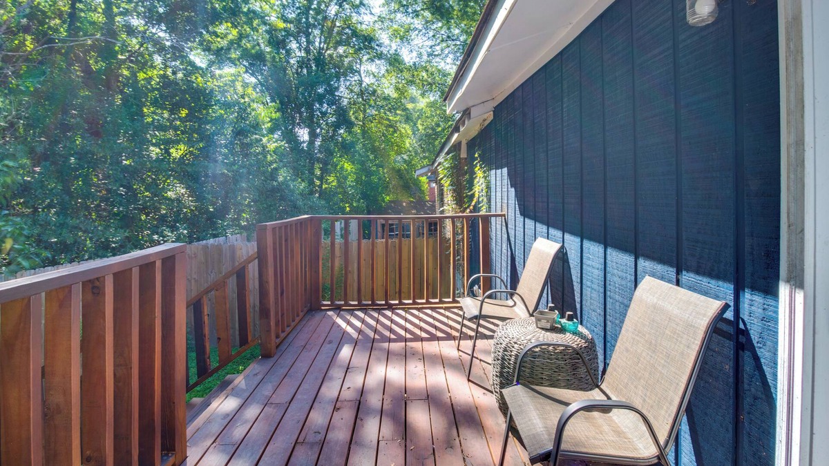 McComb House | 7 Mi to Lake Tangipahoa: McComb Home w/Deck!