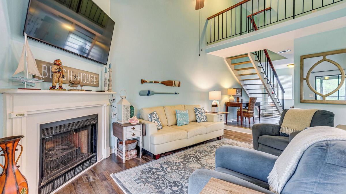 Orange Beach House | 7 Mi to The Wharf: Gem w/Beach Access