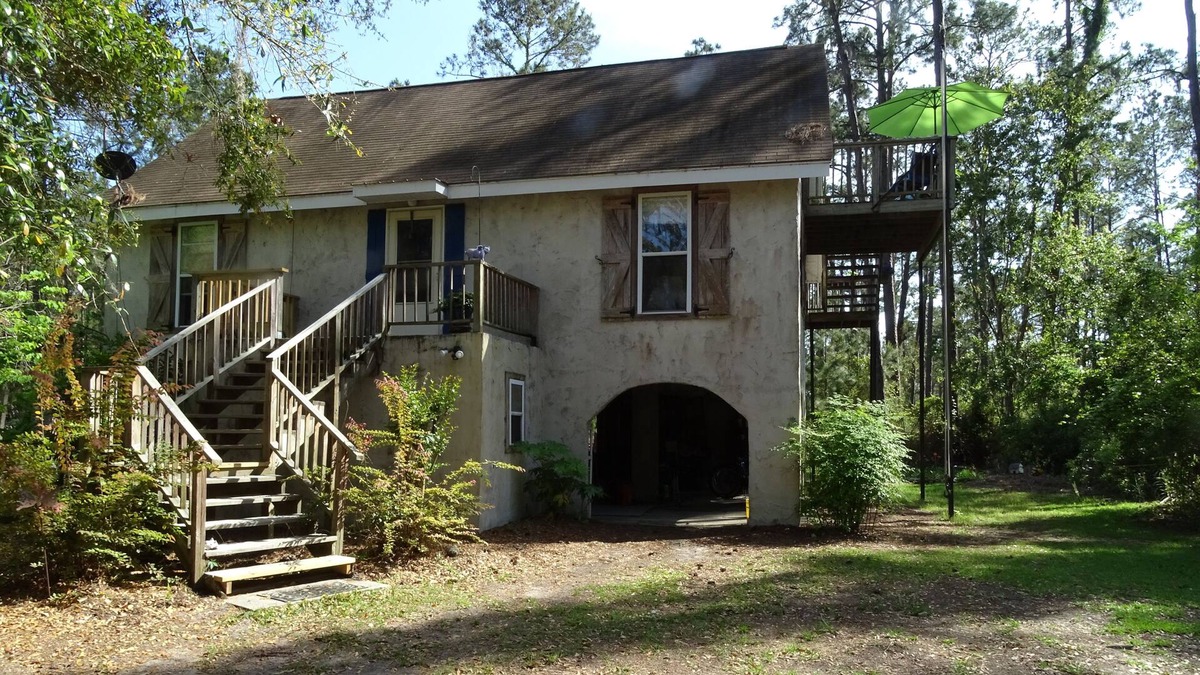 Sapelo Island Apartment | 7 Miles of uninhabited beaches. Come to Sapelo Island .